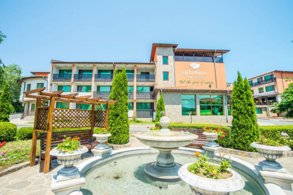 АРКУТИНО ФЕМИЛИ РИЗОРТ