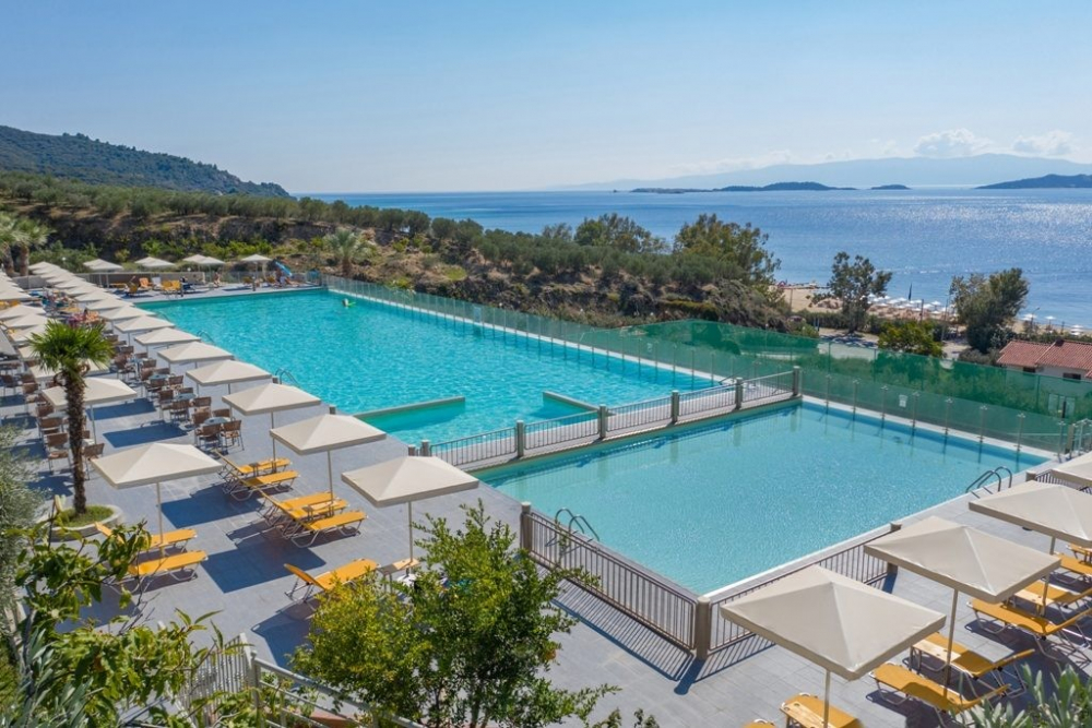 AKRATHOS HOTEL