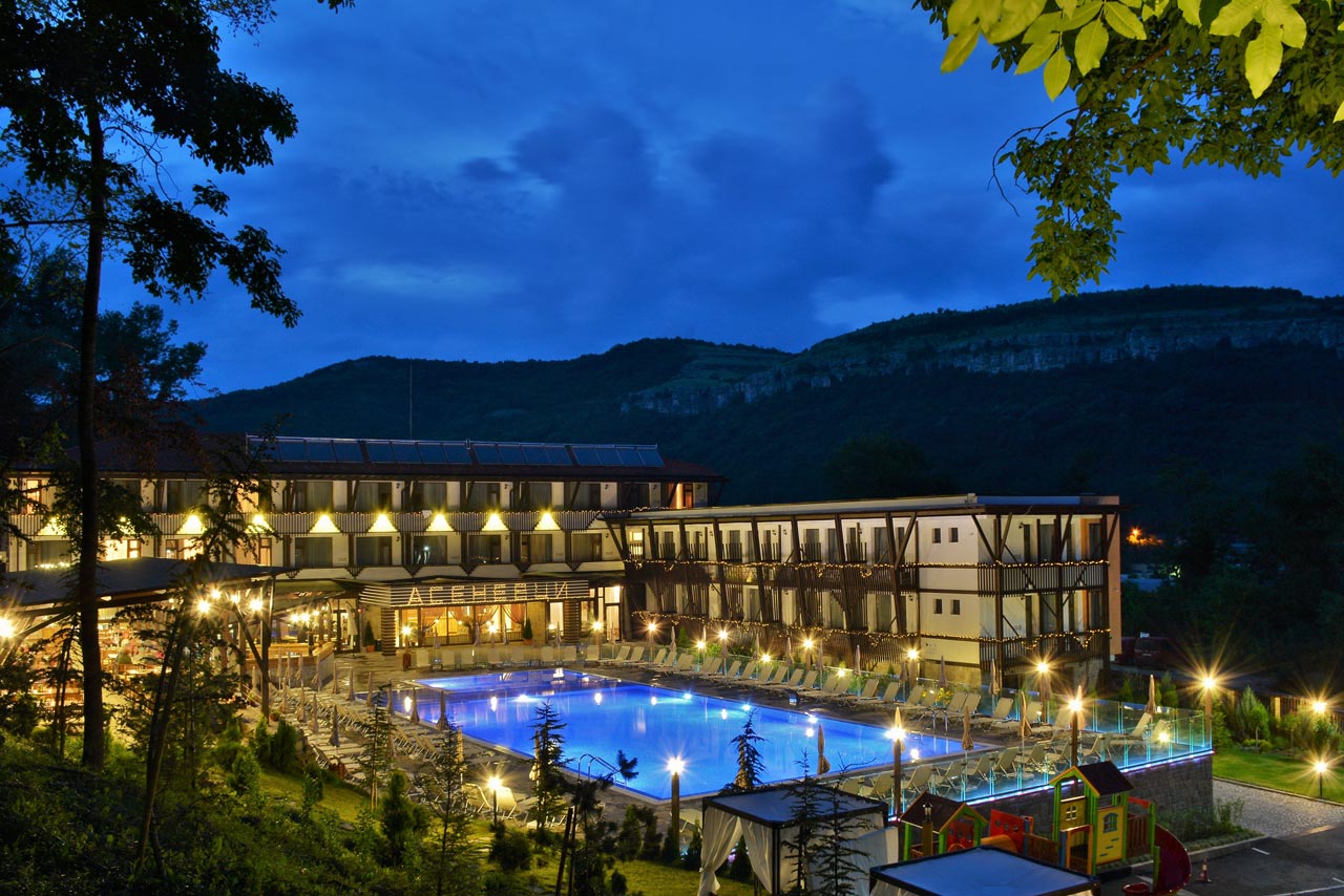Park hotel Asenevtsi, Велико Търново 