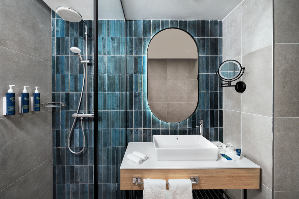 FOUR POINTS BY SHERATON