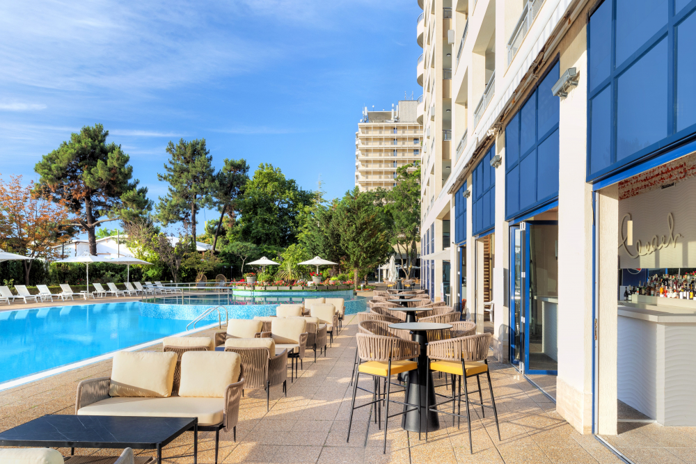 FOUR POINTS BY SHERATON