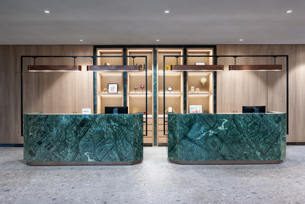 FOUR POINTS BY SHERATON