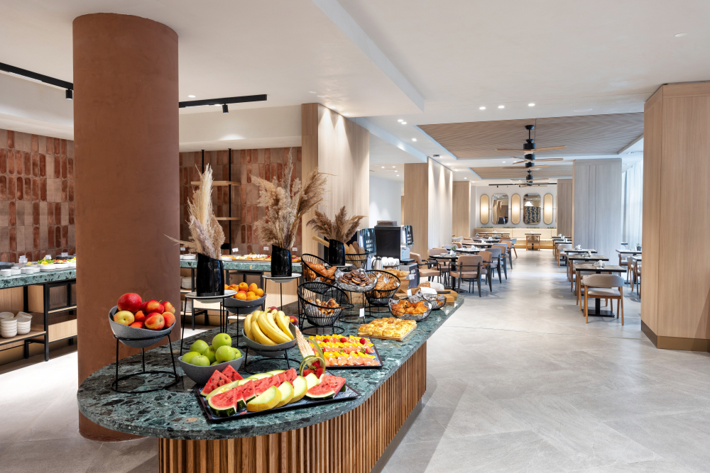 FOUR POINTS BY SHERATON