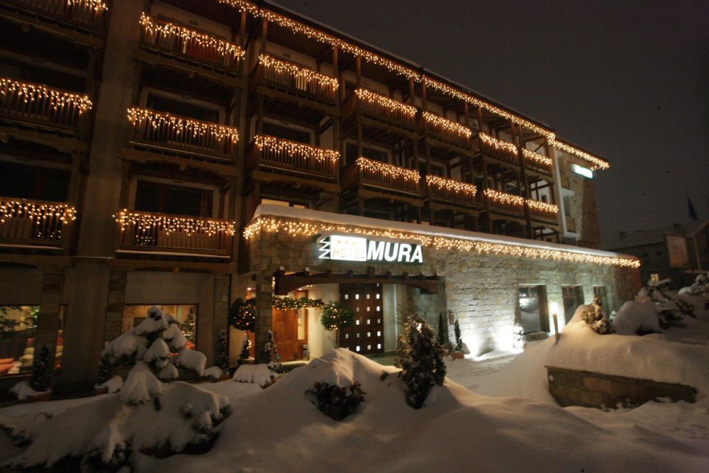 МУРА