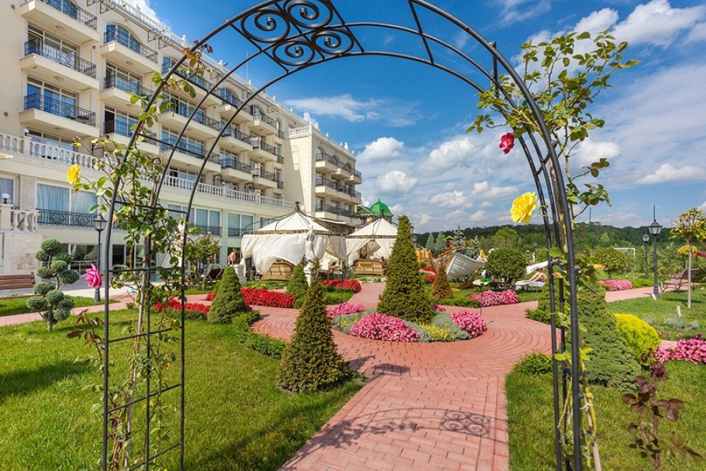 ТЕРМА ПАЛАС