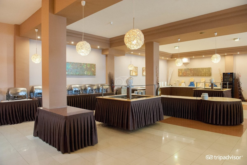 ALIA PALACE HOTEL