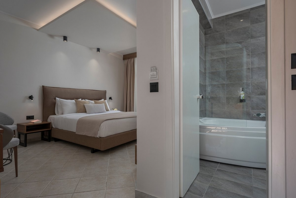 ALIA PALACE HOTEL
