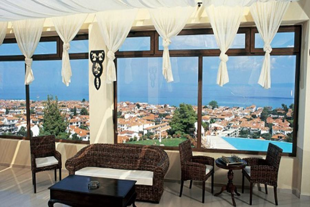ALIA PALACE HOTEL