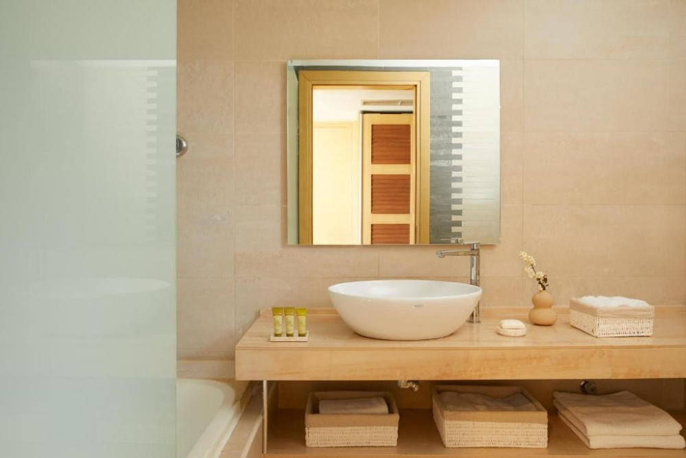 ISTION CLUB AND SPA