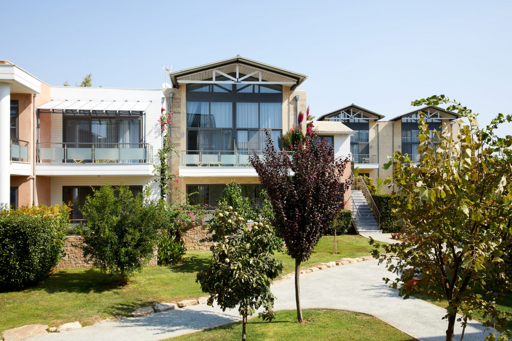 ISTION CLUB AND SPA