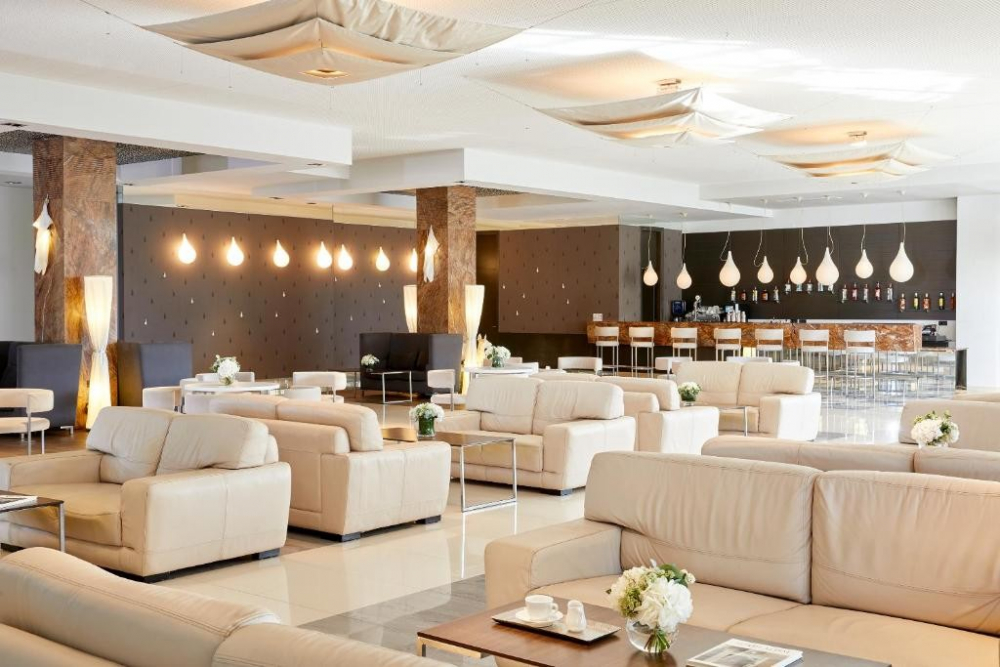 ISTION CLUB AND SPA
