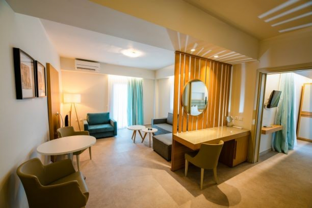 POSEIDON PALACE