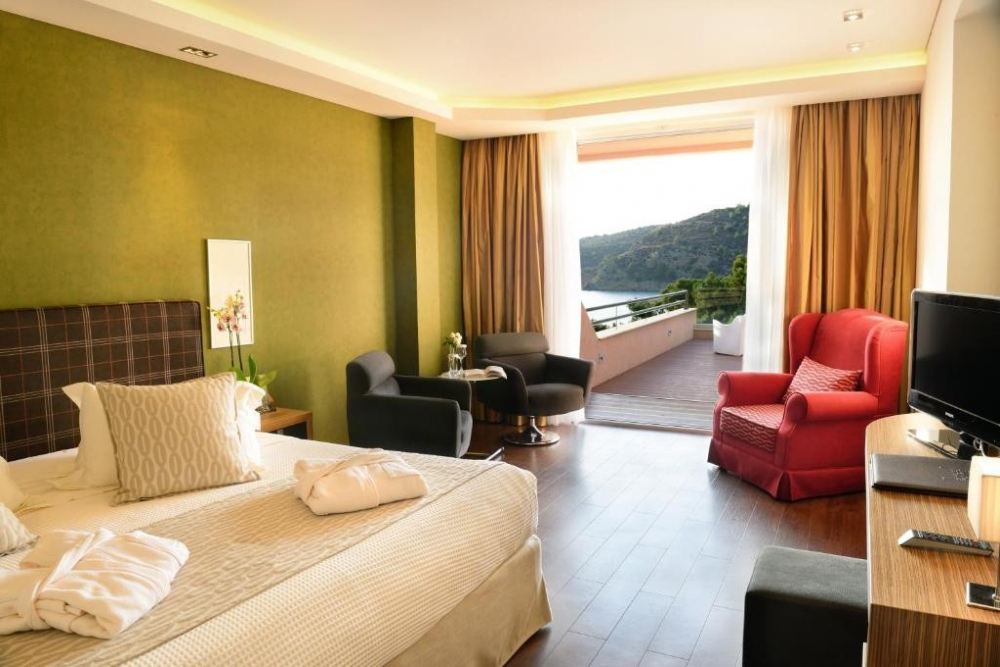ROYAL PARADISE BEACH RESORT AND SPA