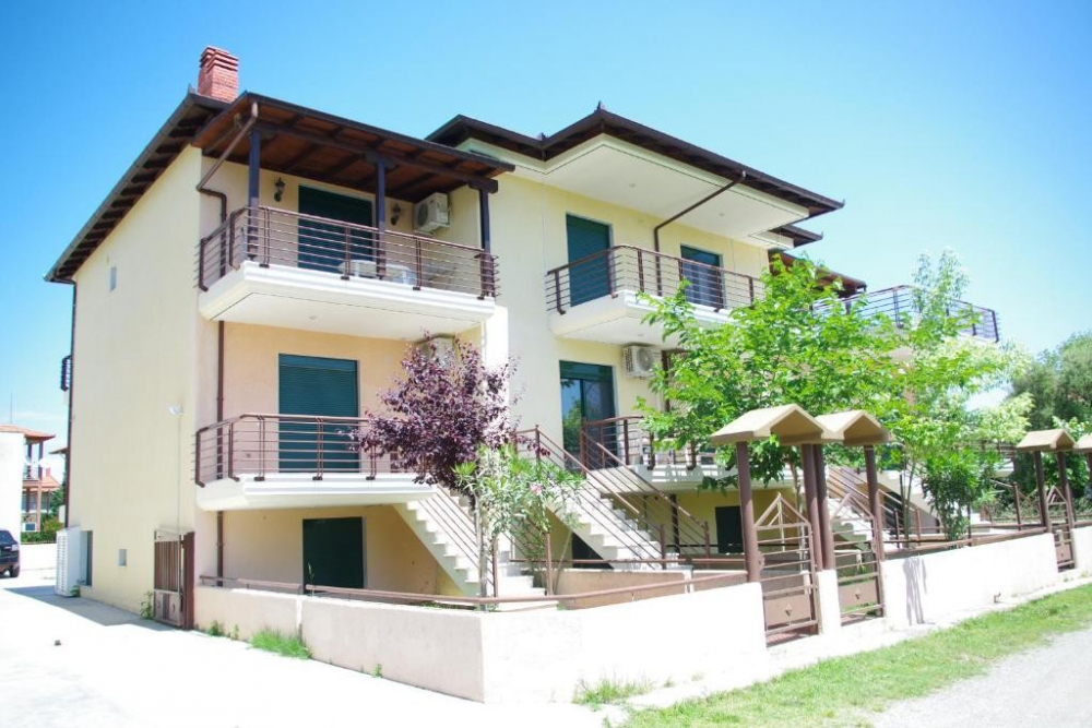 ELENA APARTMENTS