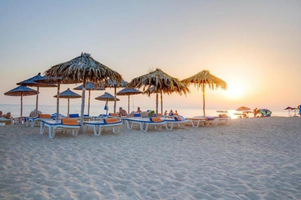 TORONI BLUE SEA HOTEL 