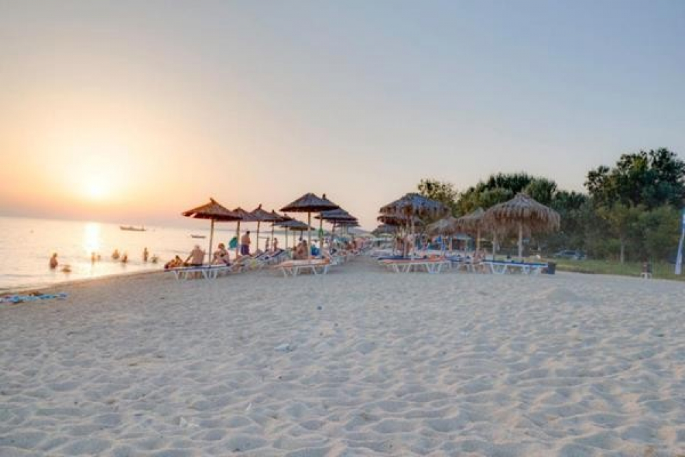 TORONI BLUE SEA HOTEL 
