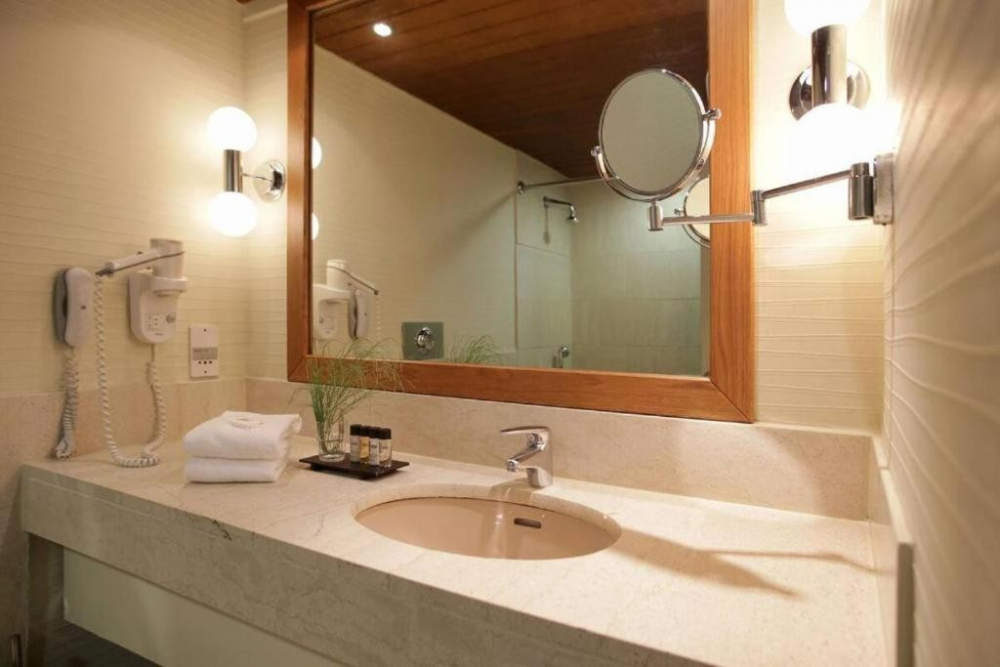 PORTO CARRAS SITHONIA HOTEL