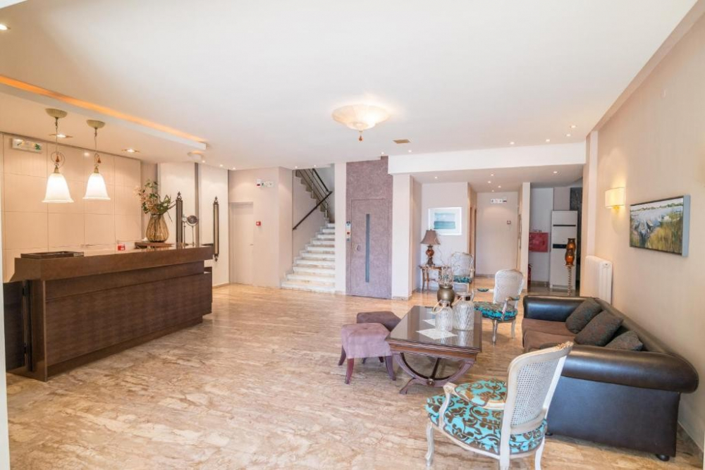 REGINA MARE HOTEL