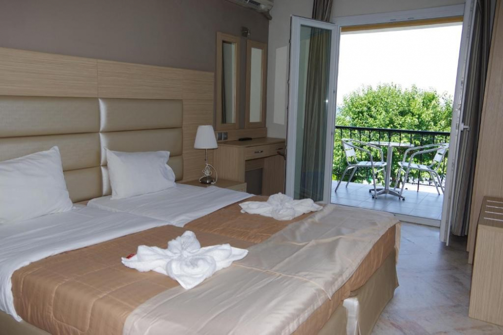 SUNRISE BEACH HOTEL