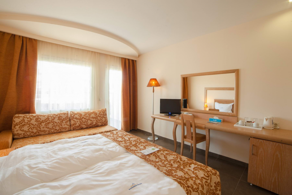 ALEXANDROS PALACE HOTEL AND SUITES