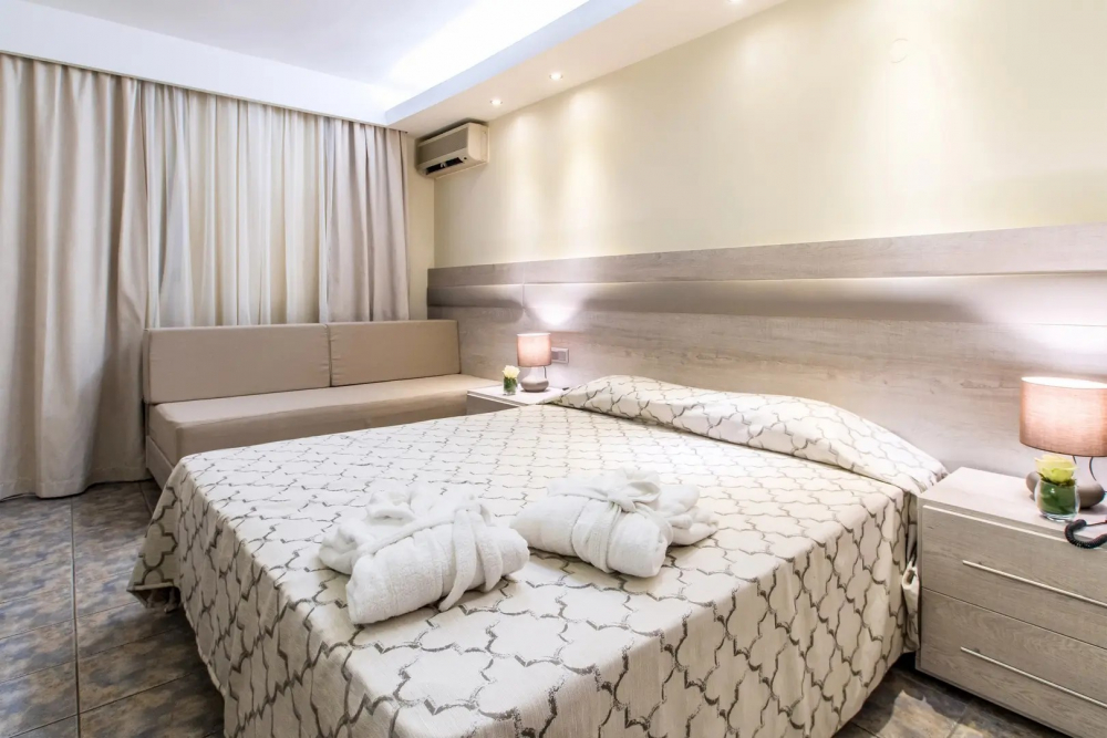 ALEXANDROS PALACE HOTEL AND SUITES