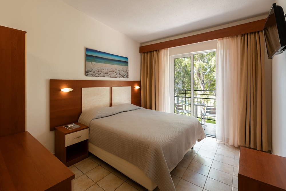 MITSIS MESSONGHI BEACH HOTEL
