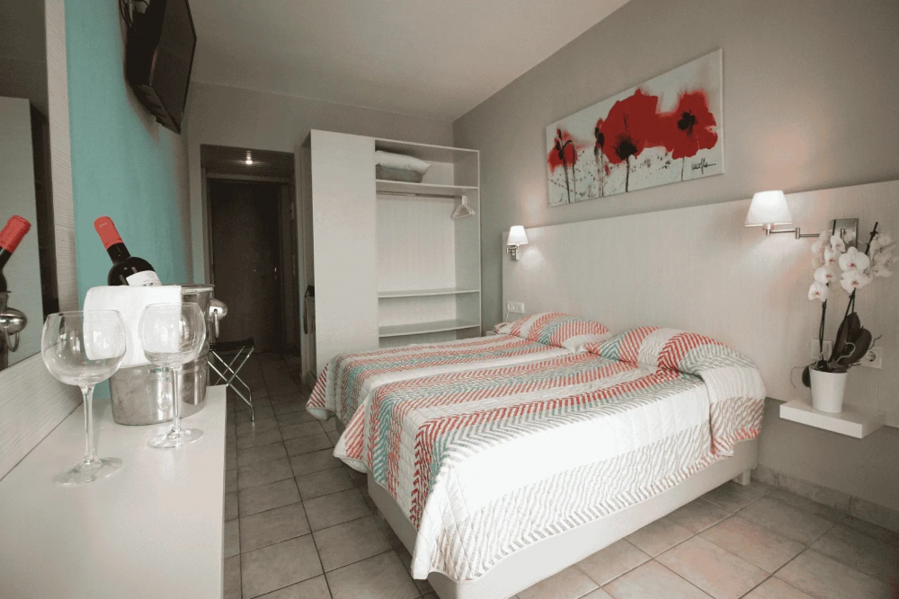 MITSIS MESSONGHI BEACH HOTEL
