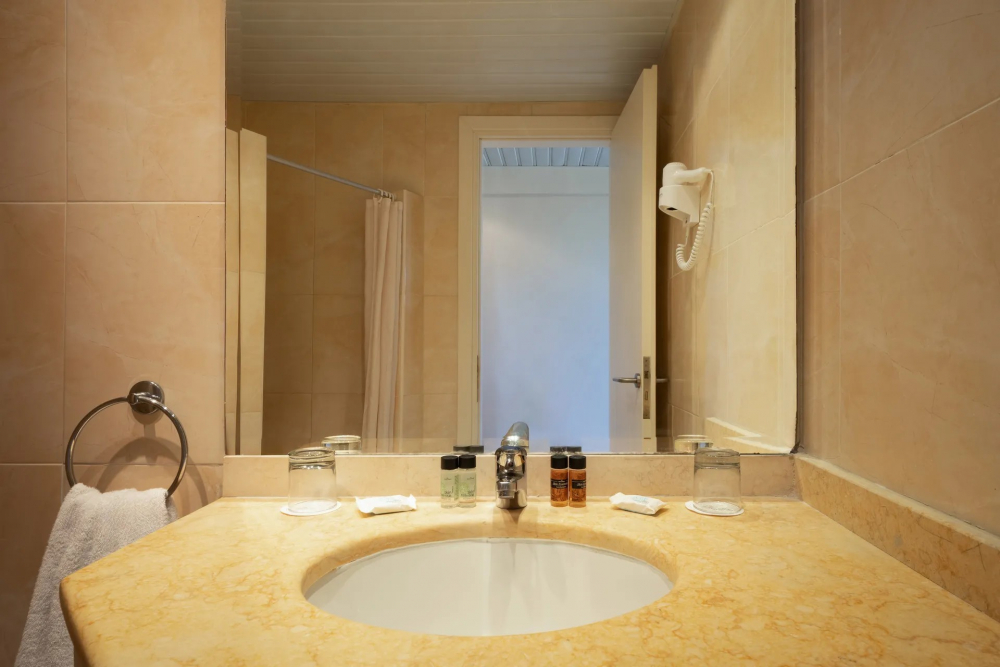 MITSIS MESSONGHI BEACH HOTEL