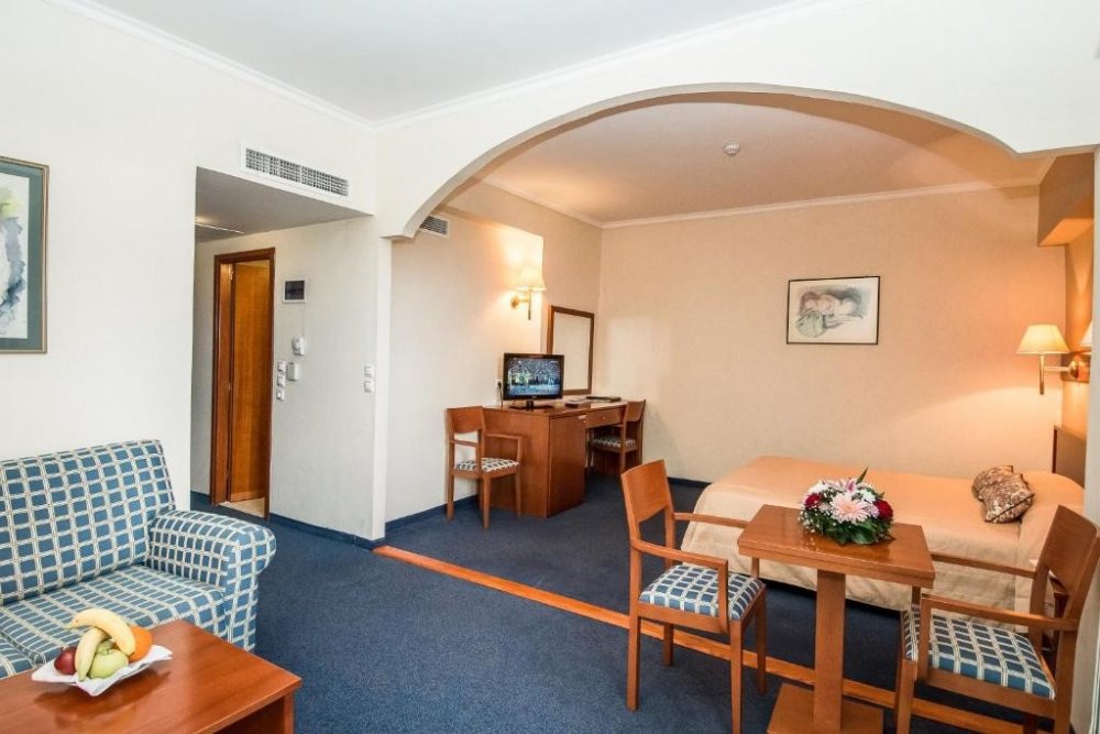 PALATINO HOTEL