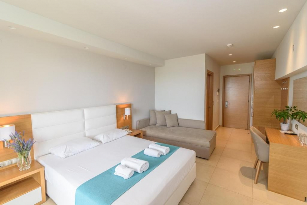 GIANNOULIS HOTEL