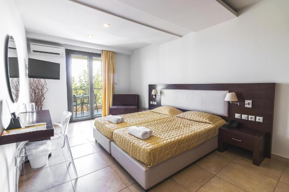 GIANNOULIS HOTEL