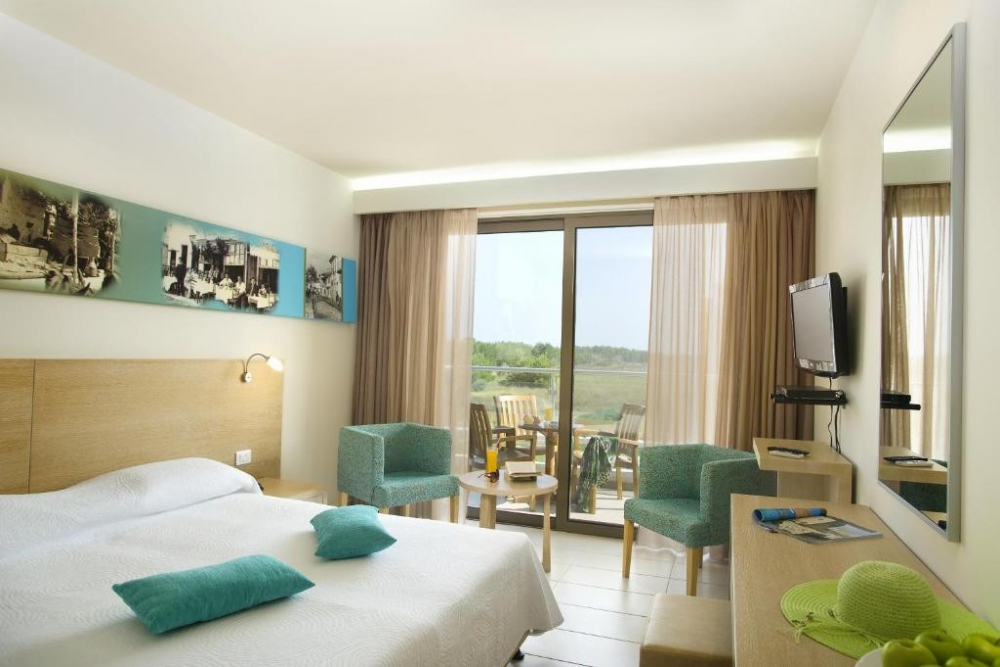 ALEA HOTEL & SUITES