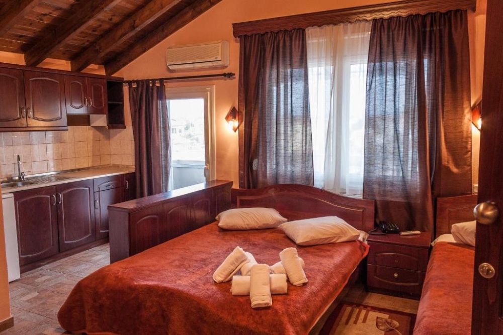 FILIPPION HOTEL