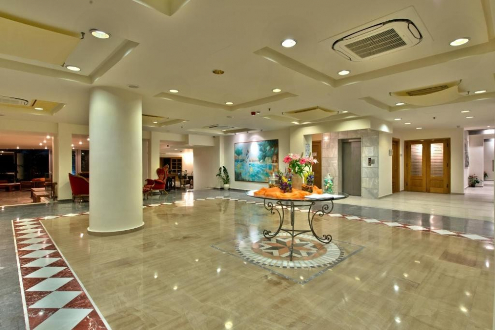 MINOS HOTEL
