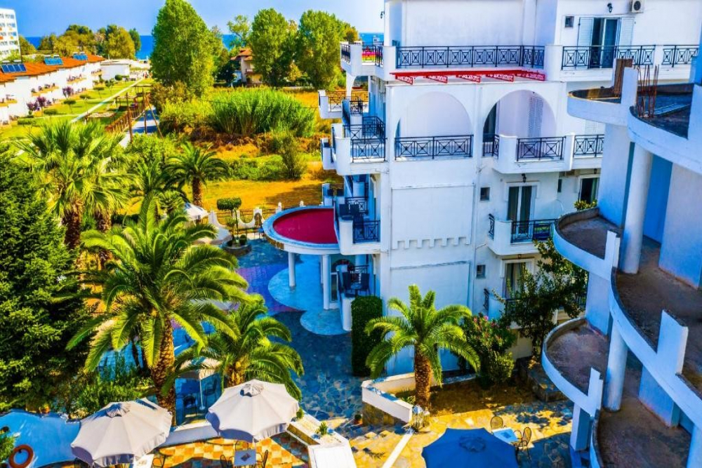 OLYMPION MELATHRON HOTEL AND BUNGALOWS