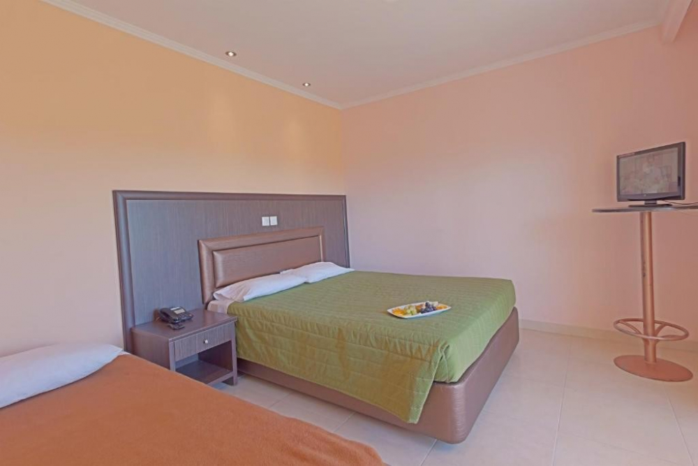 GRAND PLATON HOTEL