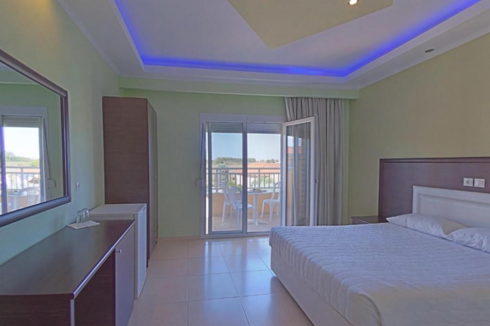 GRAND PLATON HOTEL