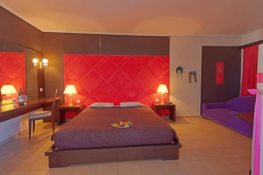 GRAND PLATON HOTEL