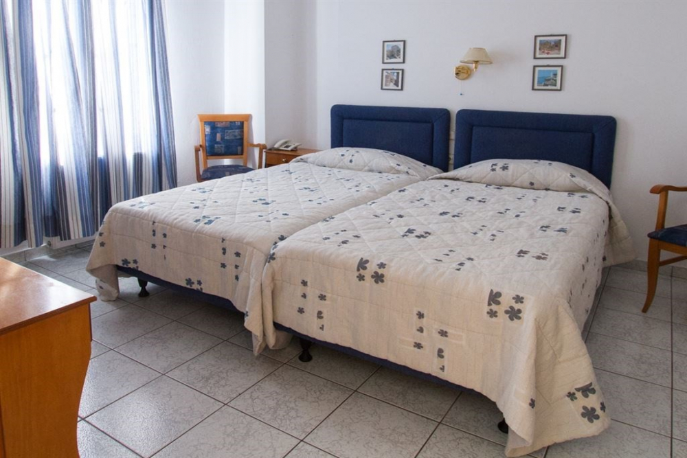 XASTERO HOTEL
