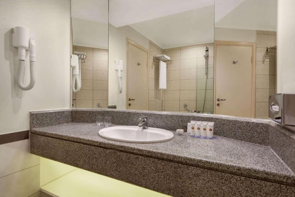 RAMADA PLAZA THRAKI