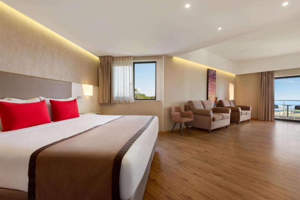 RAMADA PLAZA THRAKI
