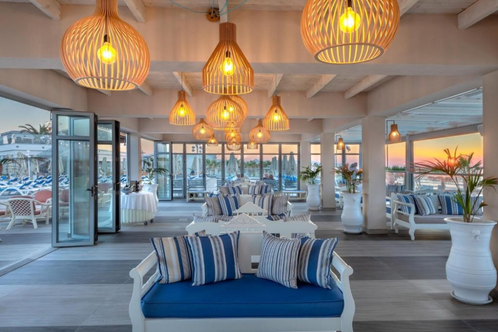 LYTTOS BEACH HOTEL