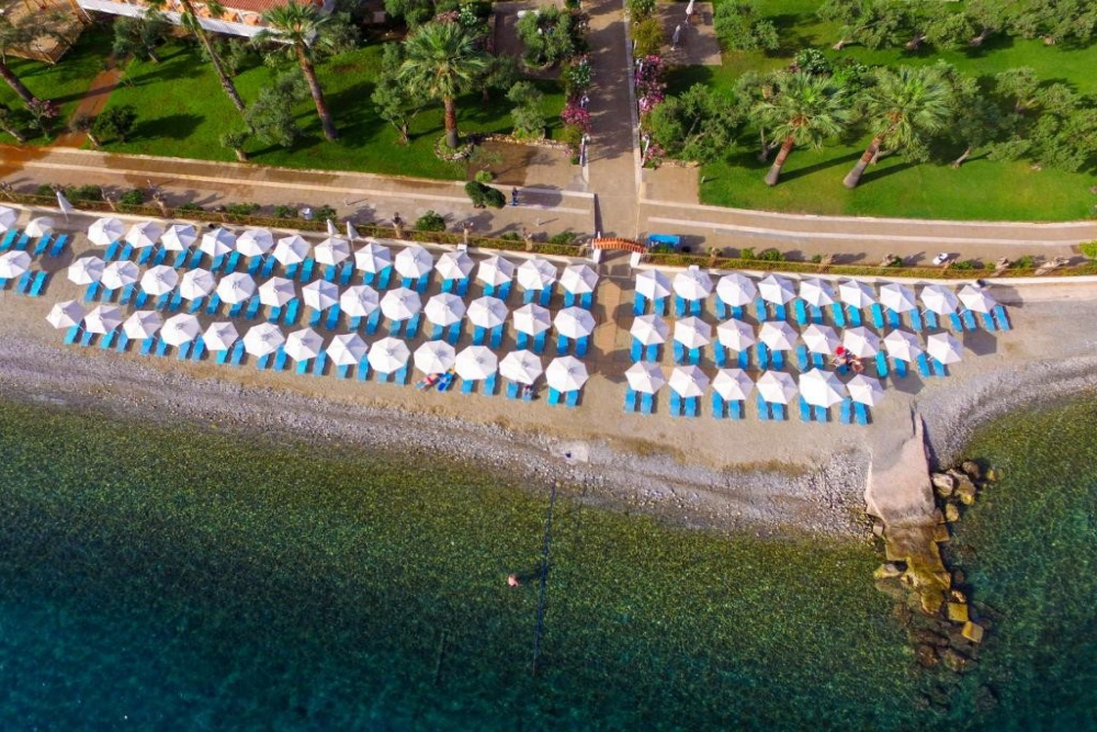 CALAMOS BEACH