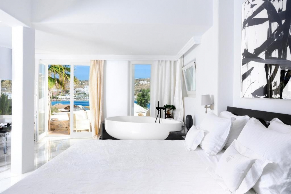 KIVOTOS HOTEL
