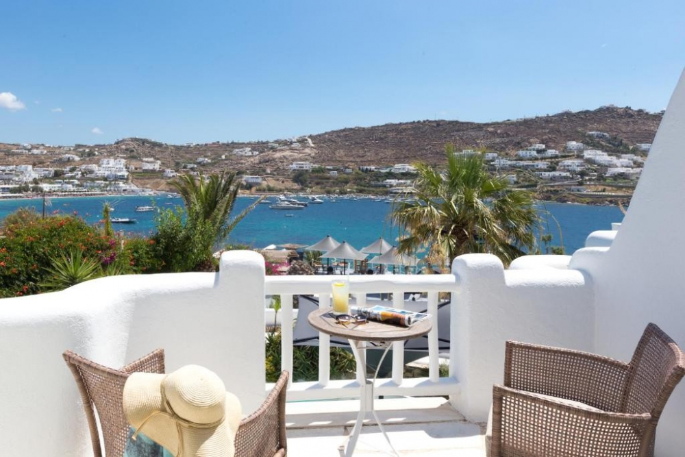KIVOTOS HOTEL