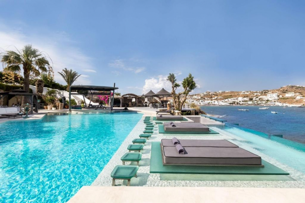 KIVOTOS HOTEL