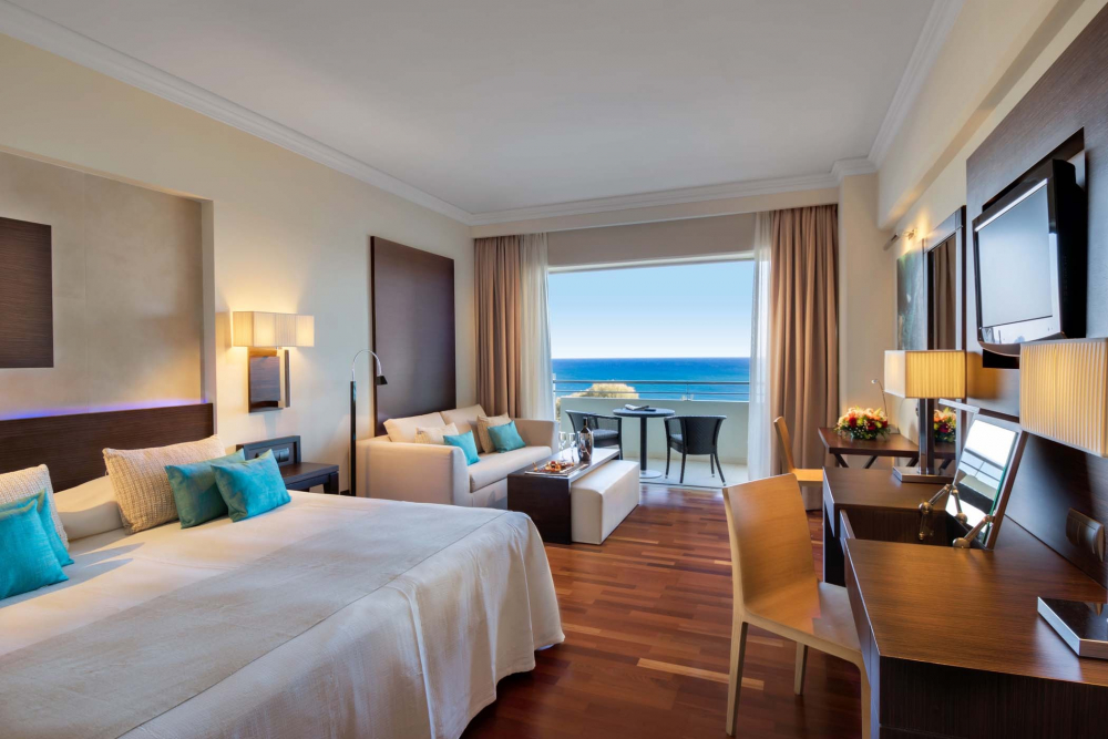 ELYSIUM RESORT & SPA 