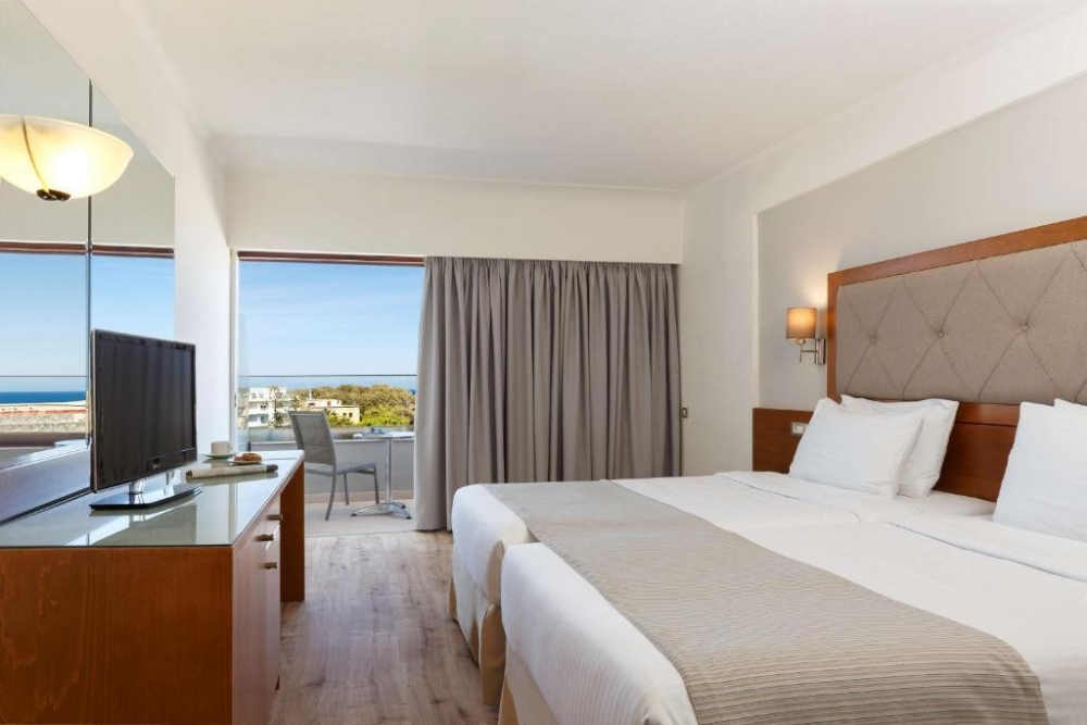 BEST WESTERN PLAZA HOTEL