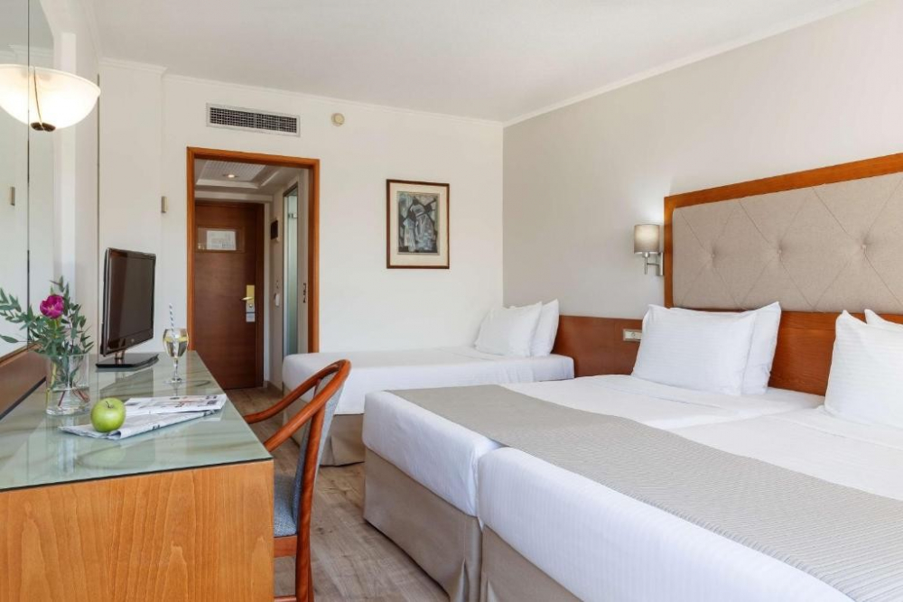 BEST WESTERN PLAZA HOTEL