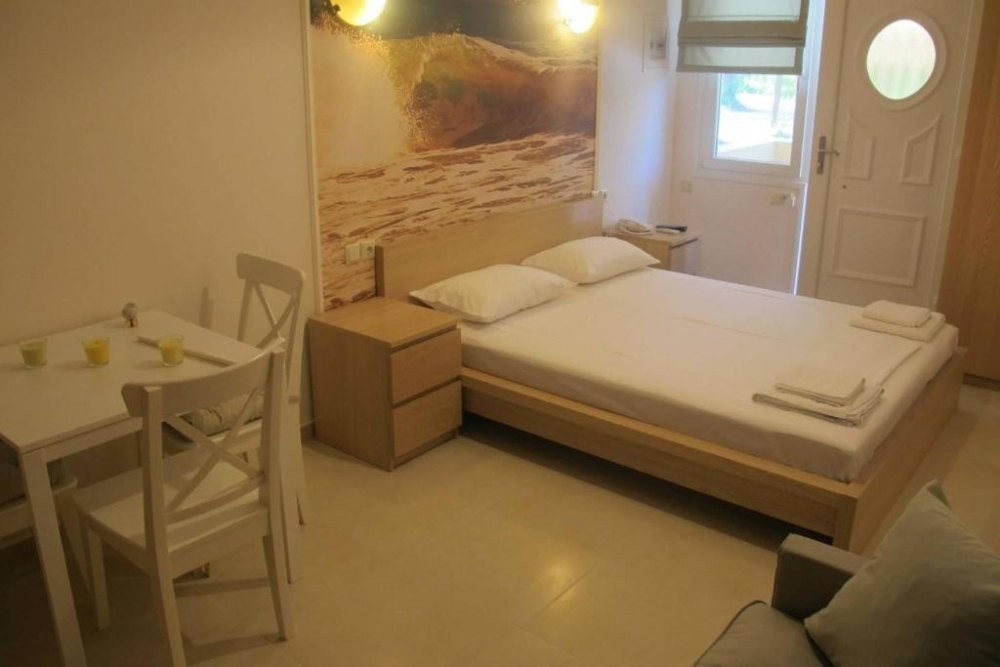 IOULIA STUDIOS